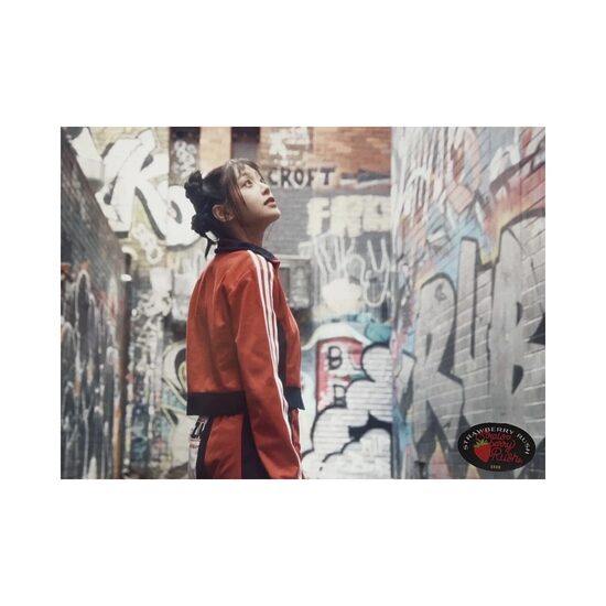 POSTER | CHUU [Strawberry Rush] / Strawberry